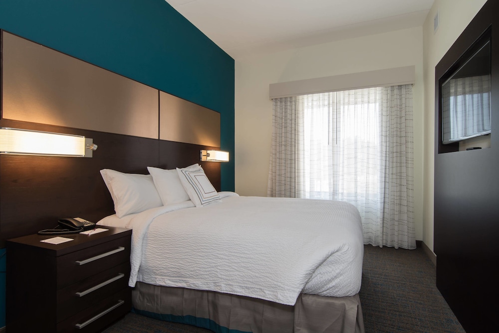 RESIDENCE INN RALEIGH-DURHAM AIRPORT/BRIER CREEK 15/53