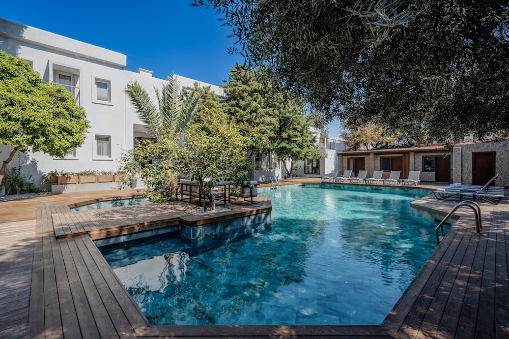 Hotel Centro Bodrum 74/78