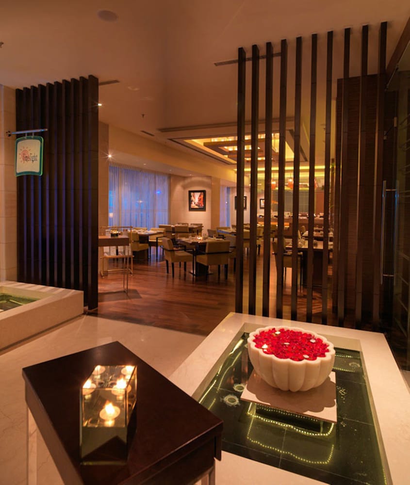 Royal Orchid Jaipur 41/62