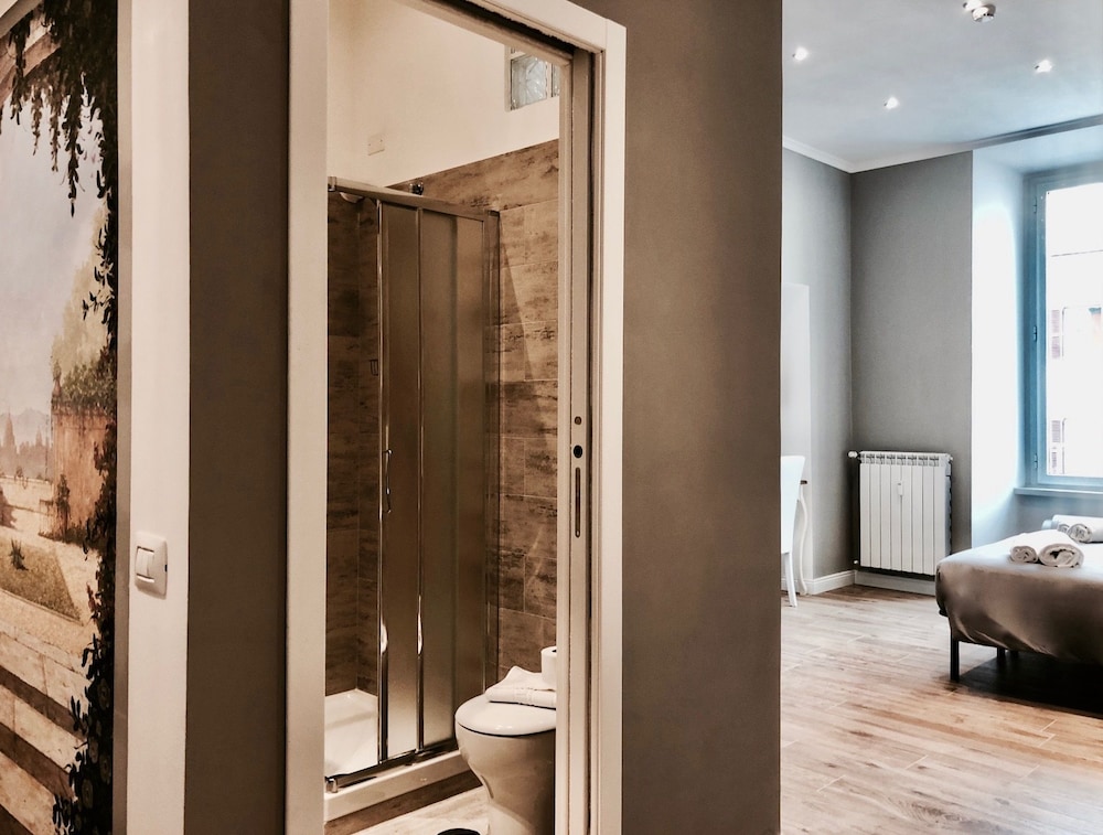 Audrey's Roman Holidays Suites&Rooms 52/54