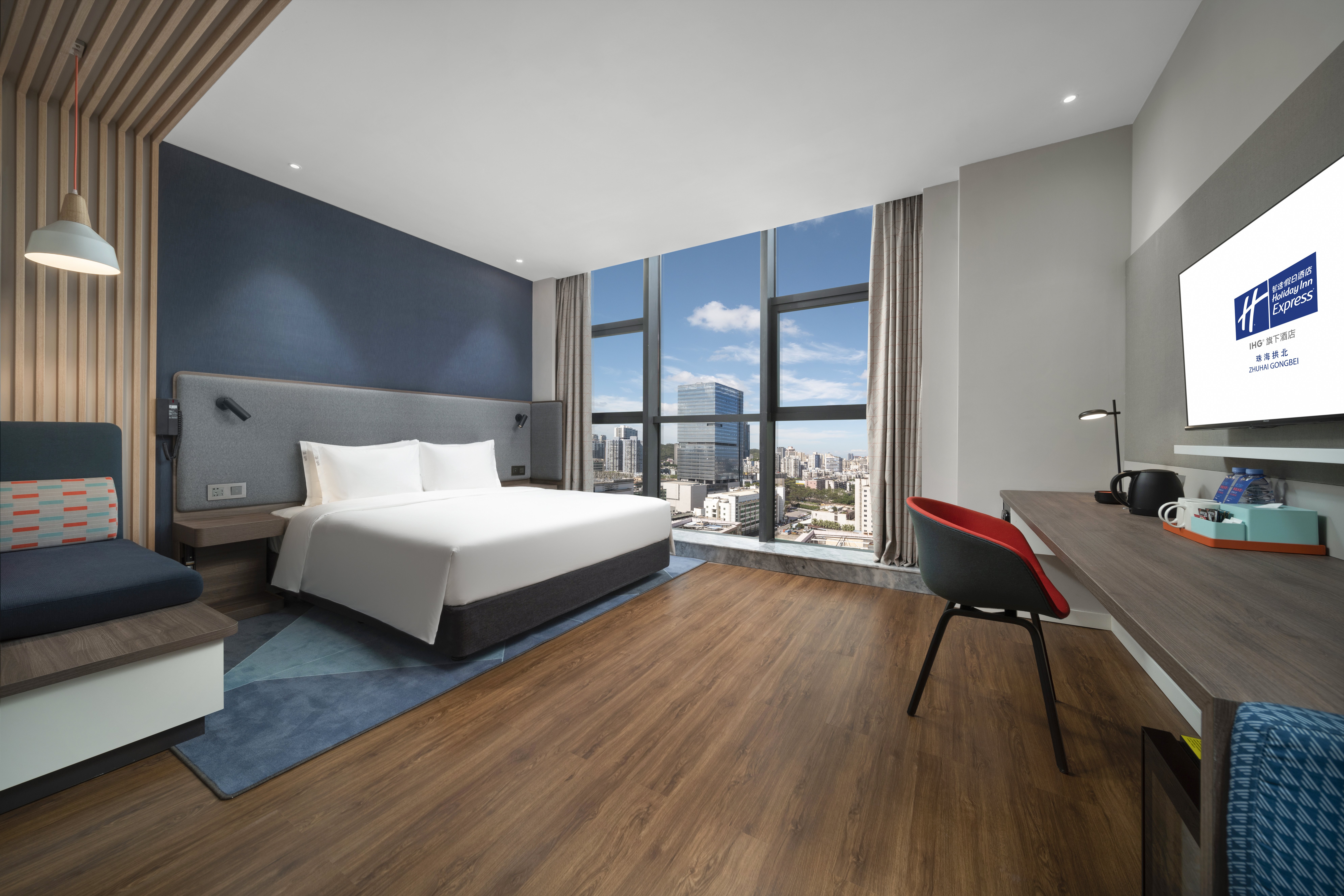 Holiday Inn Express Zhuhai Gongbei 12/63