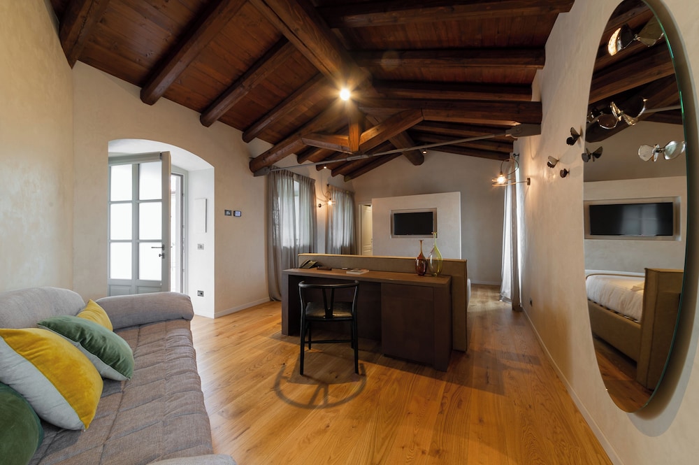Relais San Vigilio Al Castello 25/50