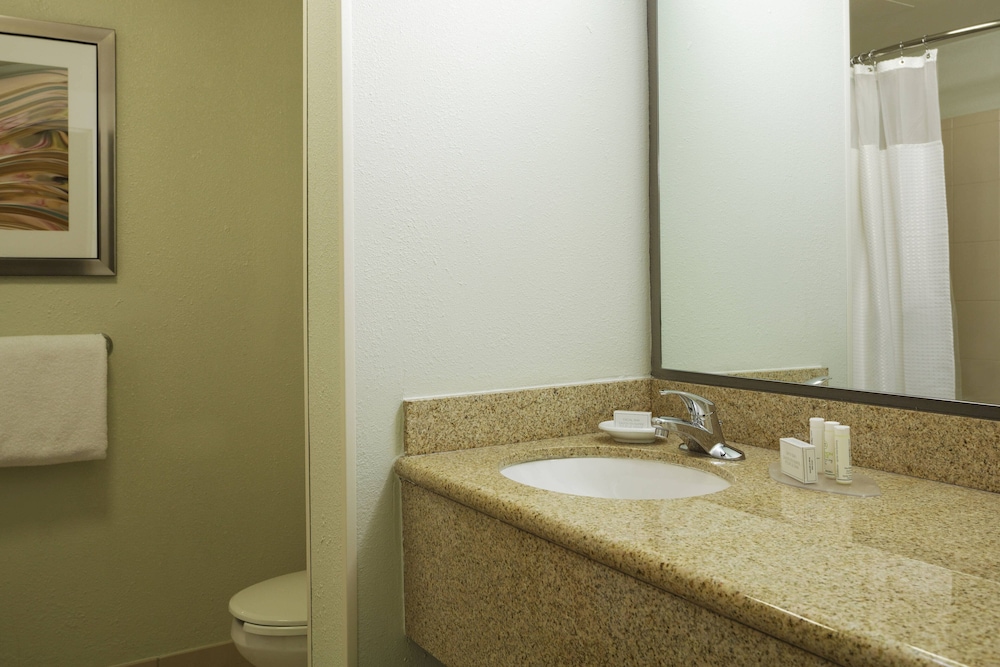 Courtyard By Marriott Little Rock Downtown 9/29