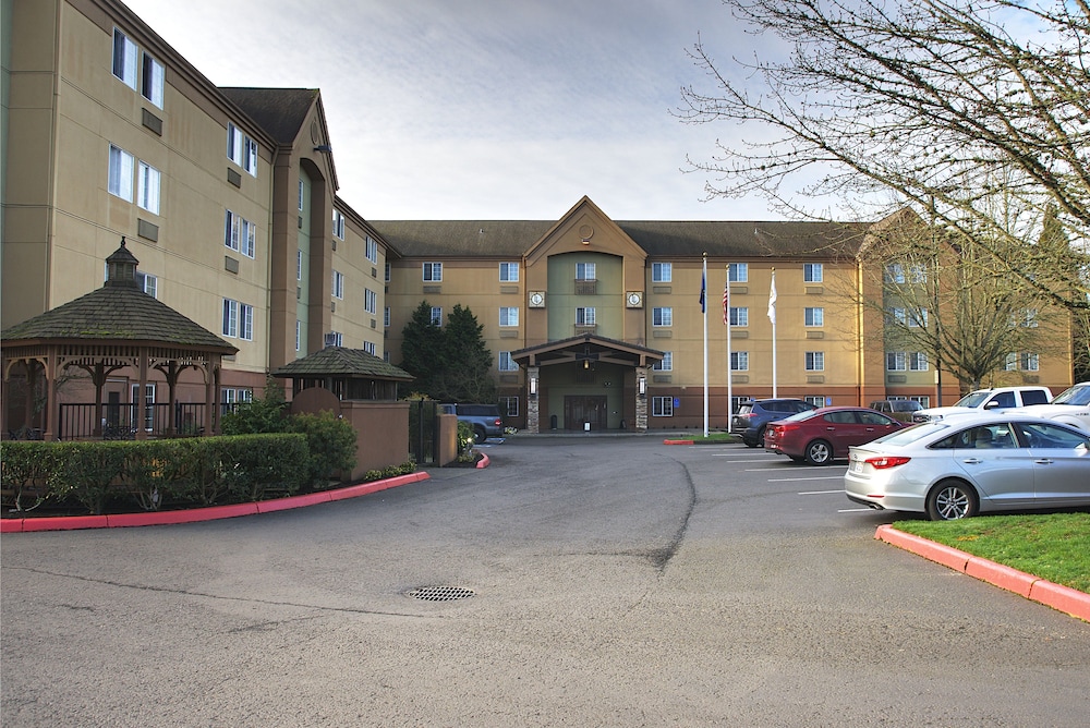Larkspur Landing Hillsboro - An All-Suite Hotel 49/52