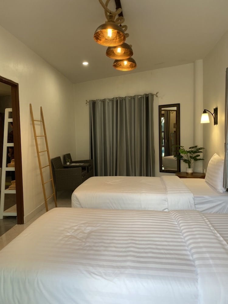 River Kwai Kiri Resort 18/75