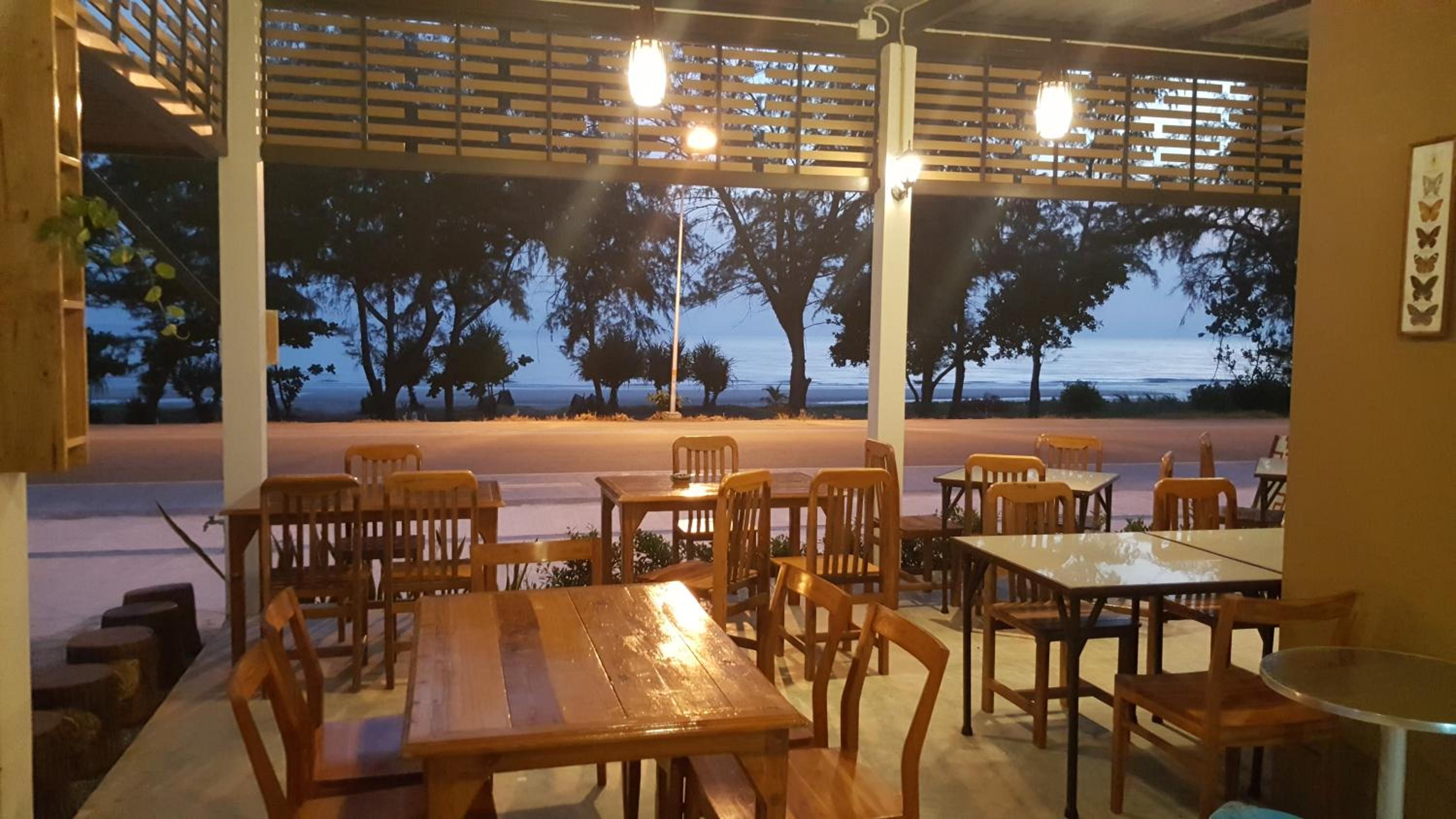 Yellow House Rayong 34/41