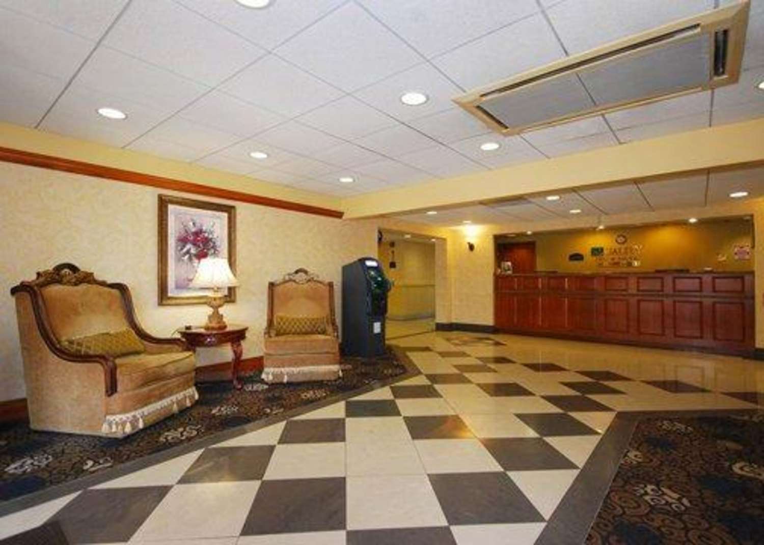 Quality Inn and Suites Bensalem 2/7
