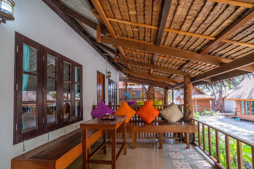 Lipe Beach Resort 31/50
