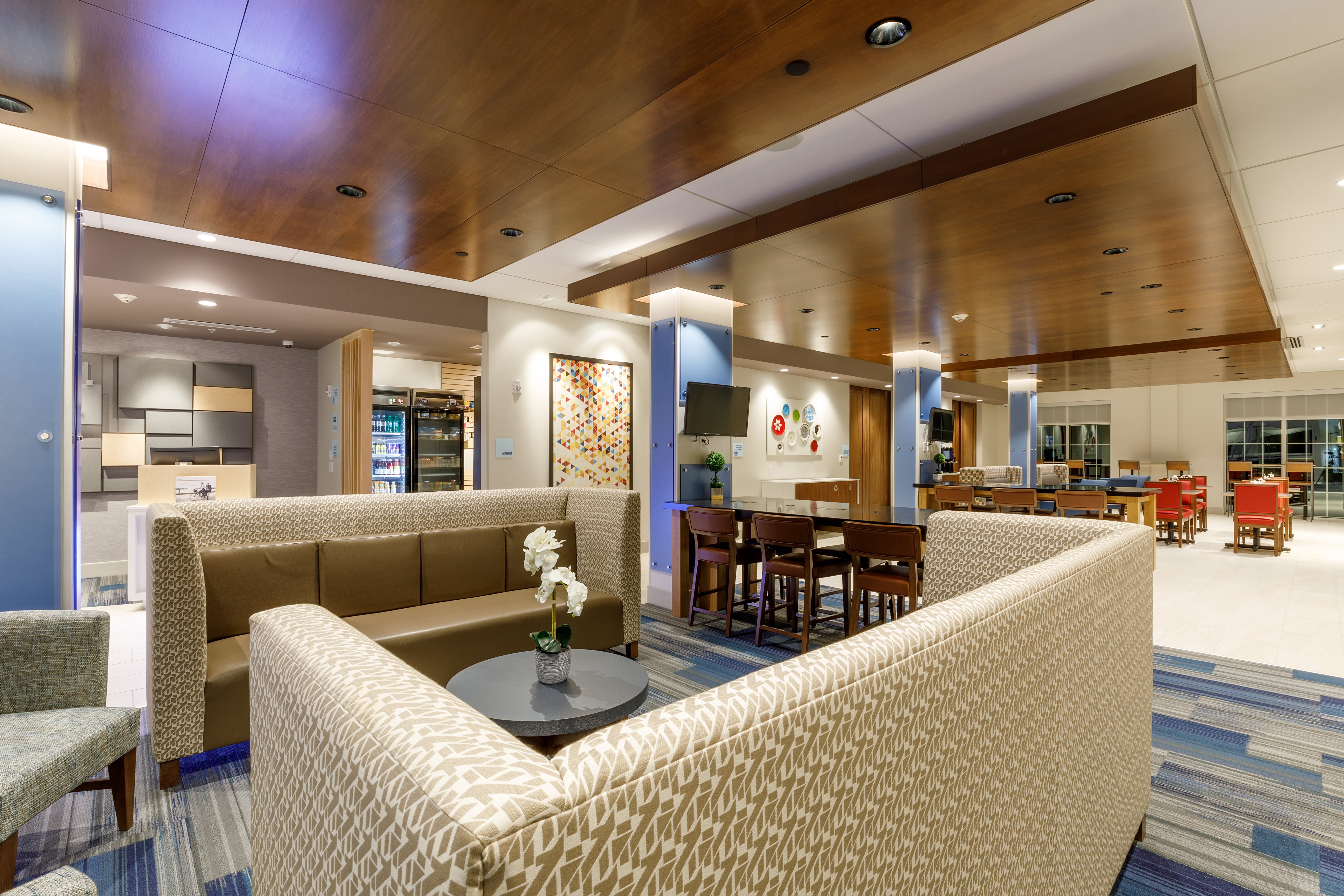 Holiday Inn Express Suites Sturbridge 31/54