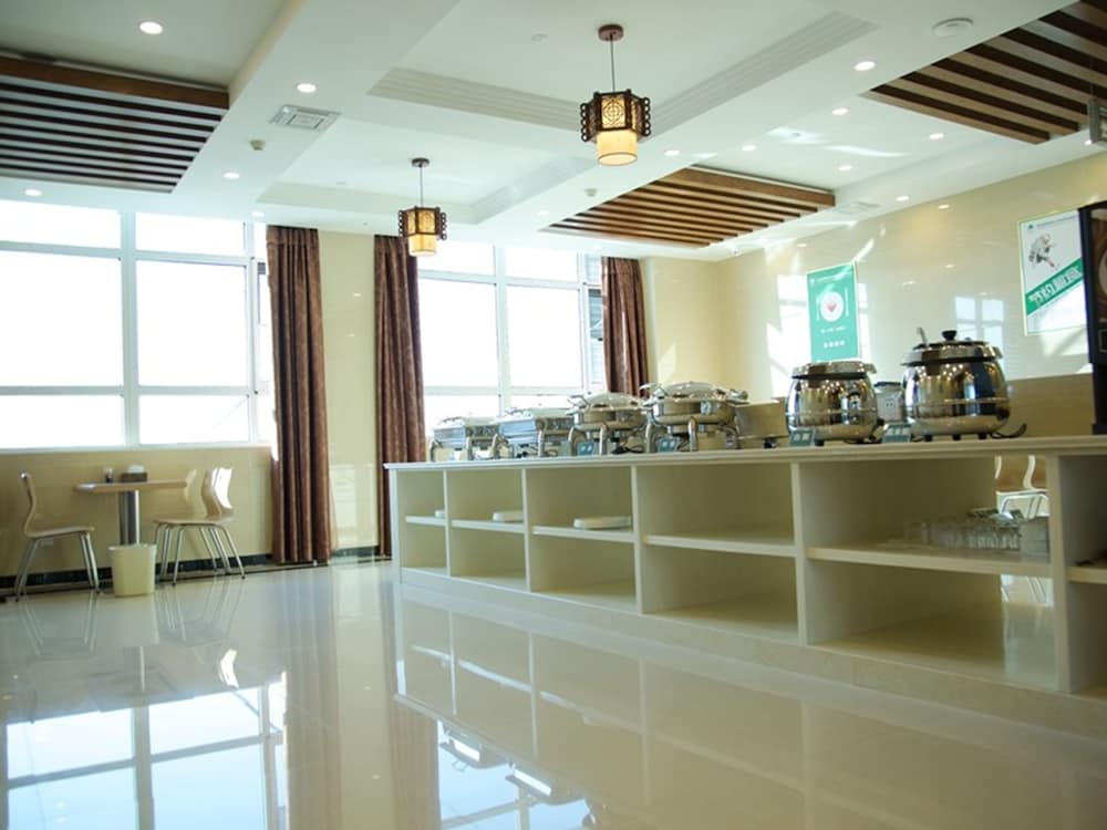 Greentree Inn Suqian Sihong Passenger Station Zhongyuan Logistics District Hotel 8/29