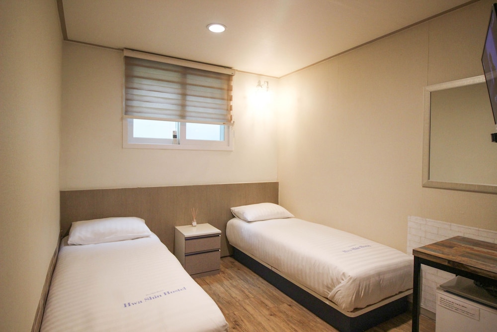 Dongdaemun Hwashin Hostel 20/47