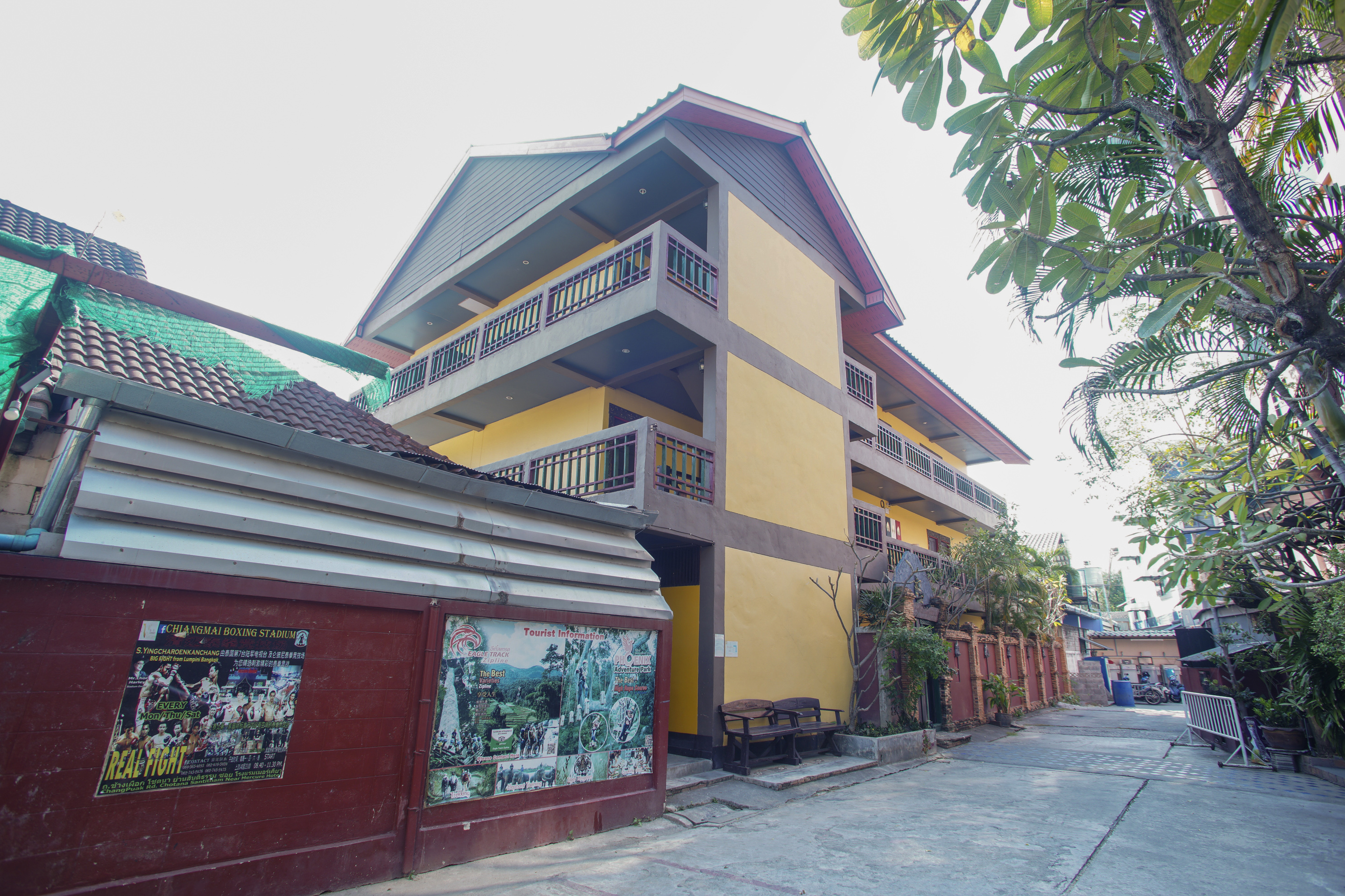 Capital O 993 Lanna Boutique Resort 2/16