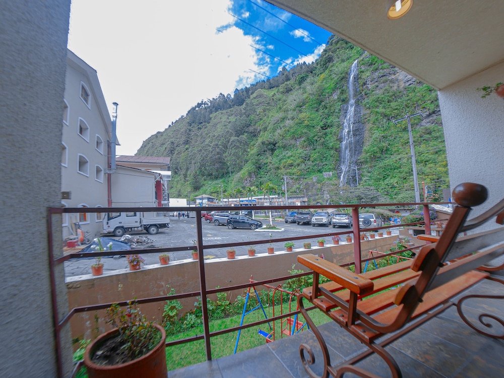 Sangay Spa Hotel 43/50