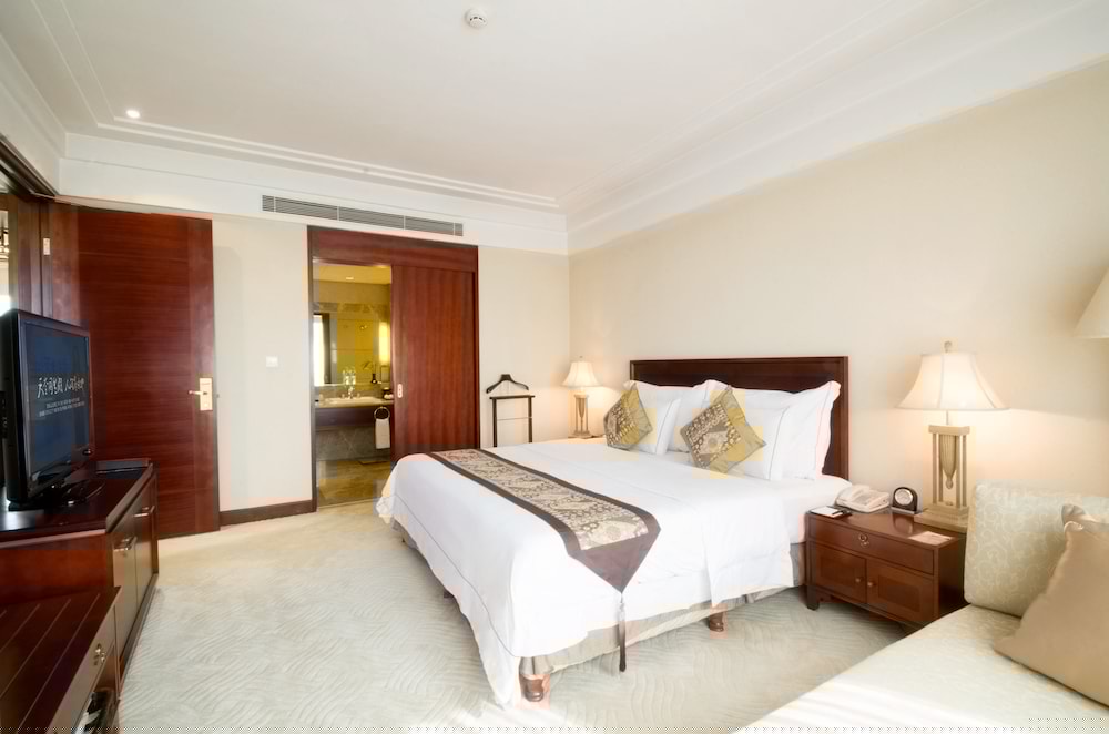 Tongli Lakeview Hotel 28/76