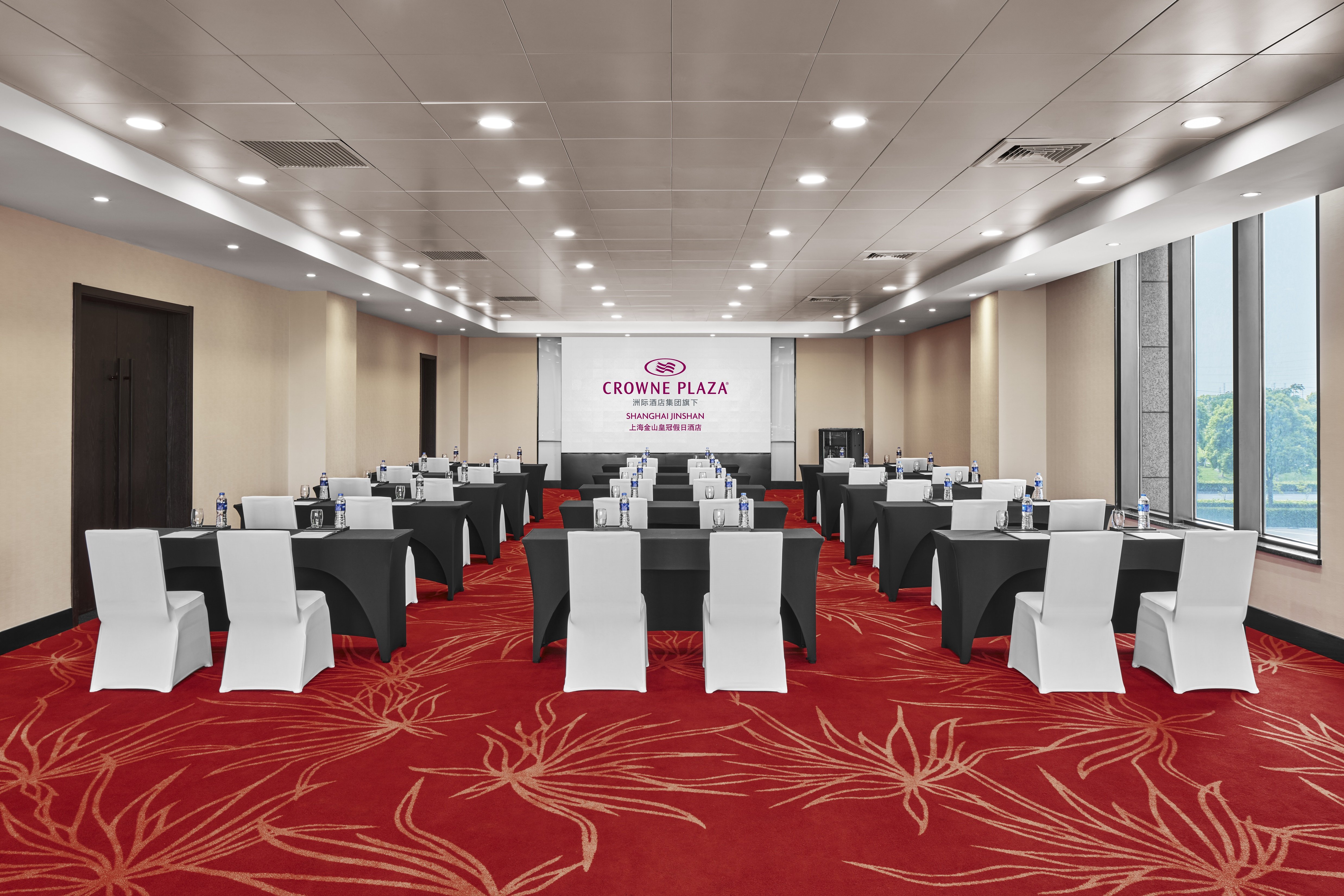 Crowne Plaza Shanghai Jinshan by IHG 38/50