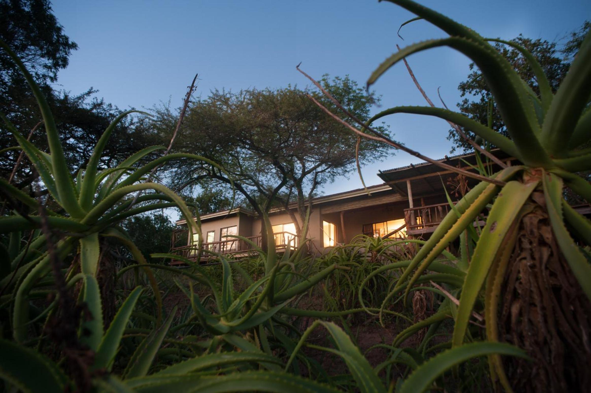 Hluhluwe River Lodge 5/35