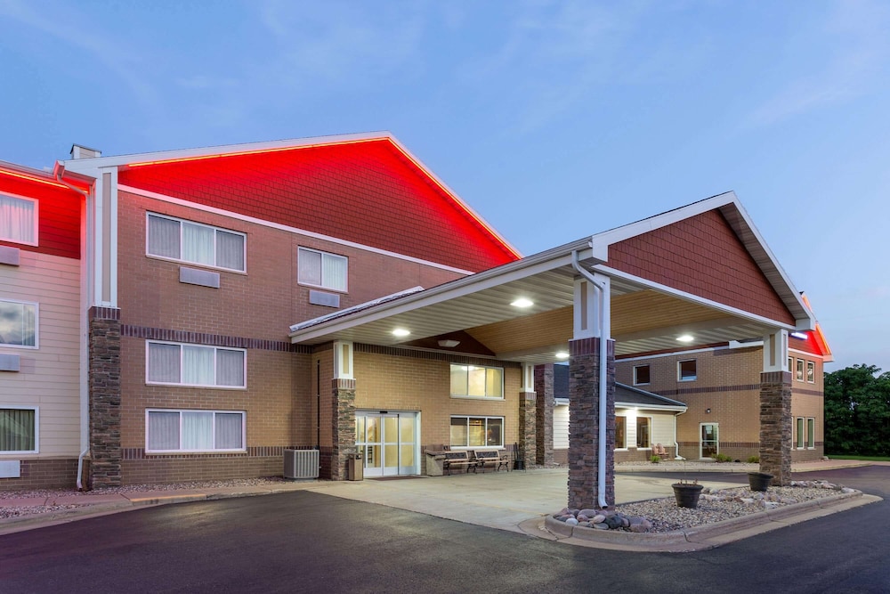 Americinn By Wyndham Wausau 1/50