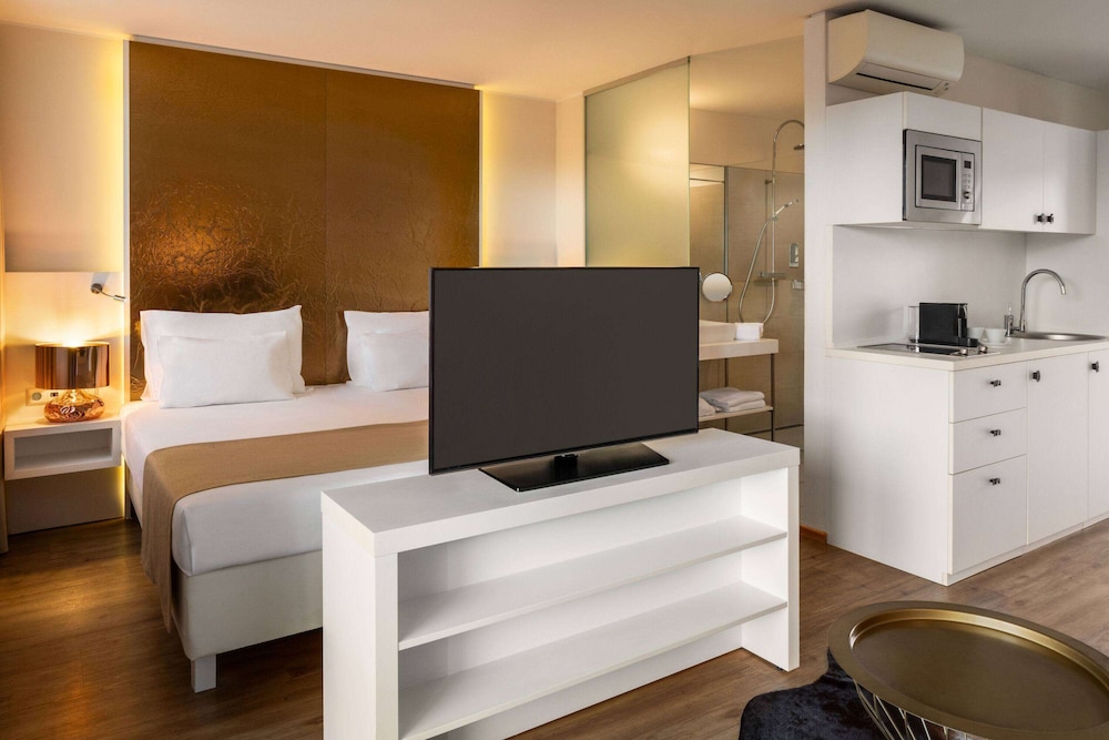 Amedia Luxury Suites Graz Trademark Collection by Wyndham 23/50