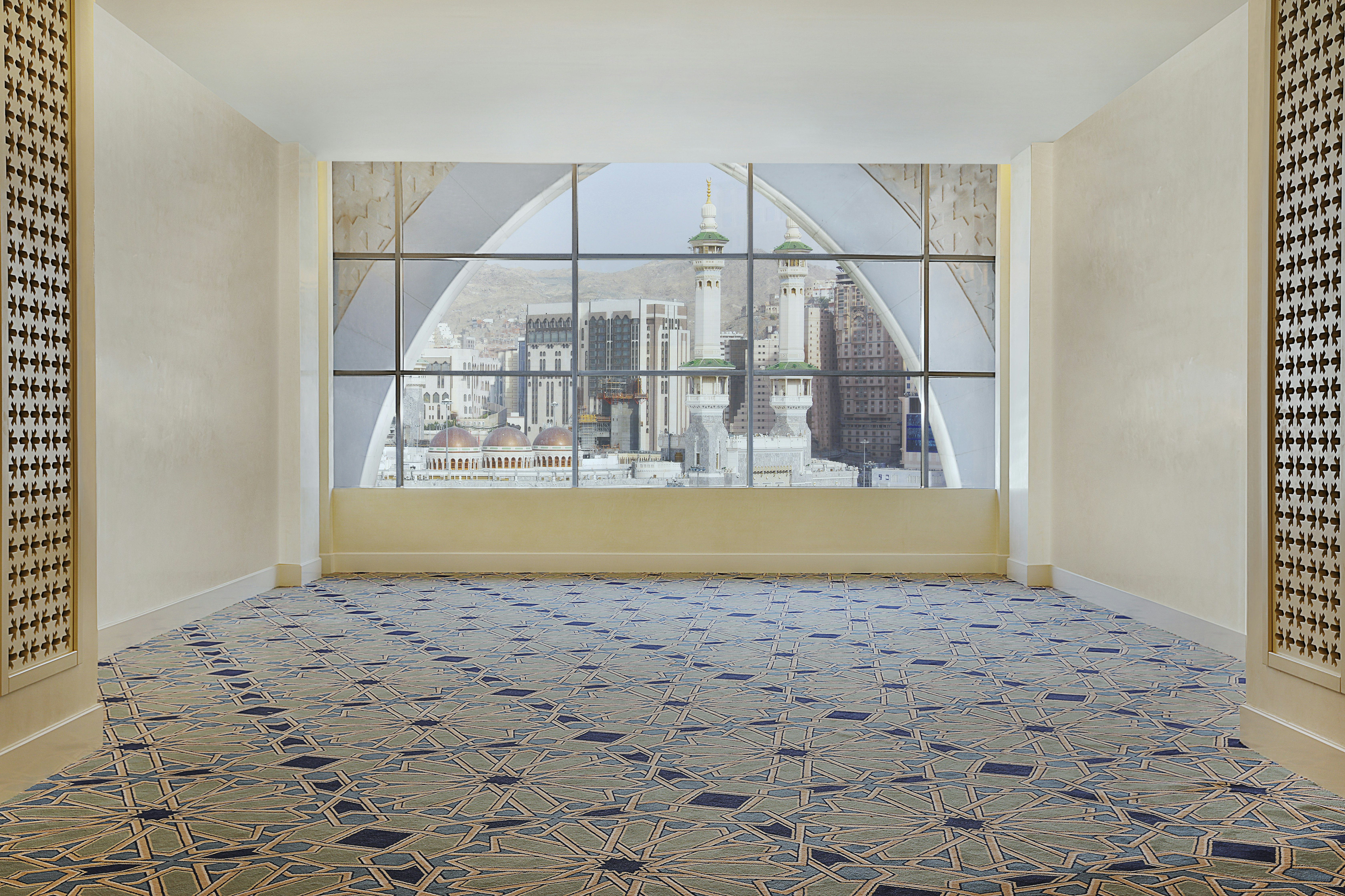 مكة هيلتون للمؤتمرات(Hilton Hotel & Convention Jabal Omar Makkah) 41/80