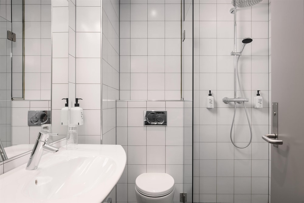 Scandic Sunnfjord Hotel and Spa 50/50