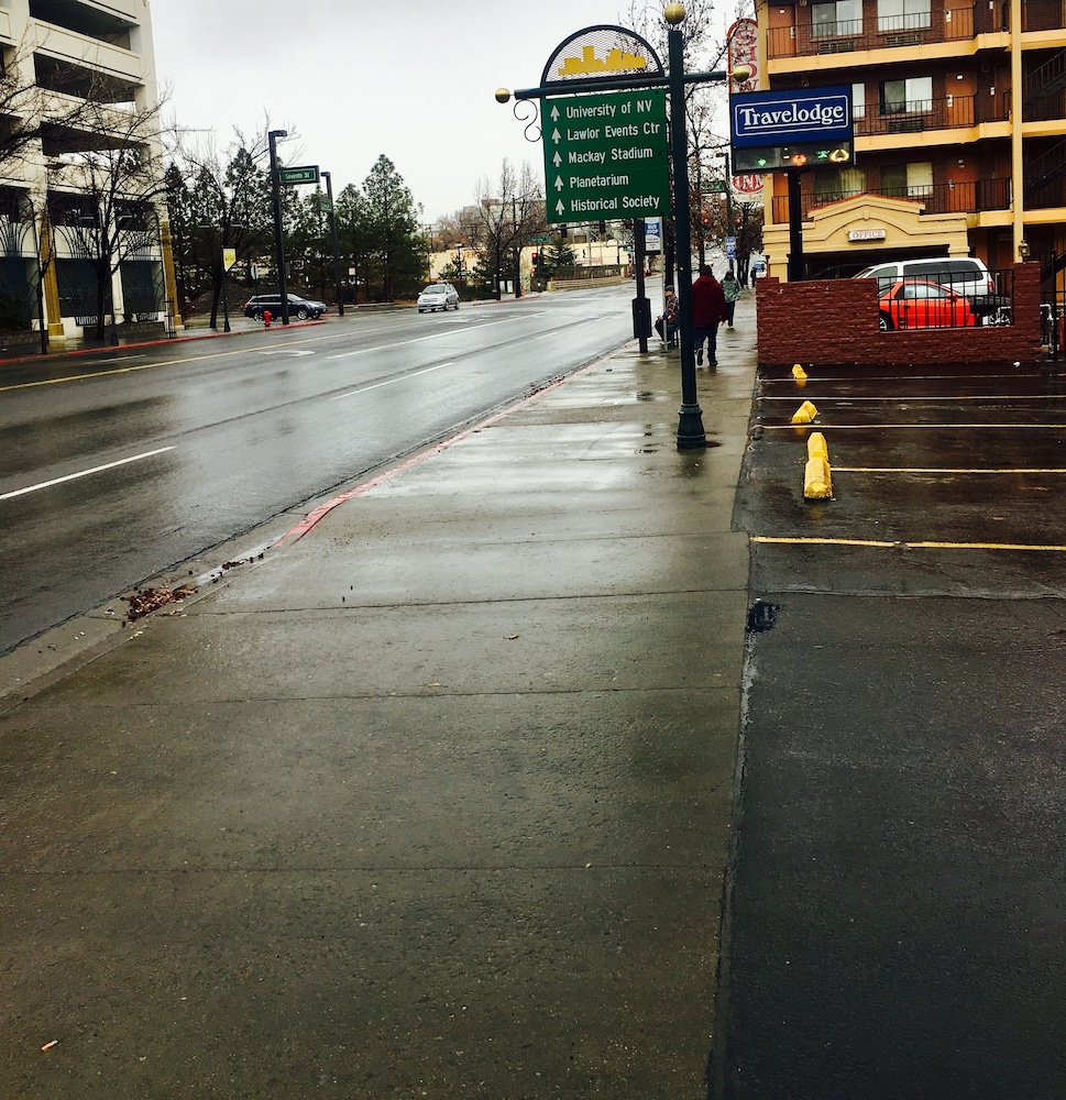 Travelodge by Wyndham Reno Downtown 34/37