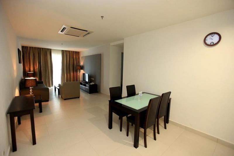 Merdeka Suites Hotel 20/45
