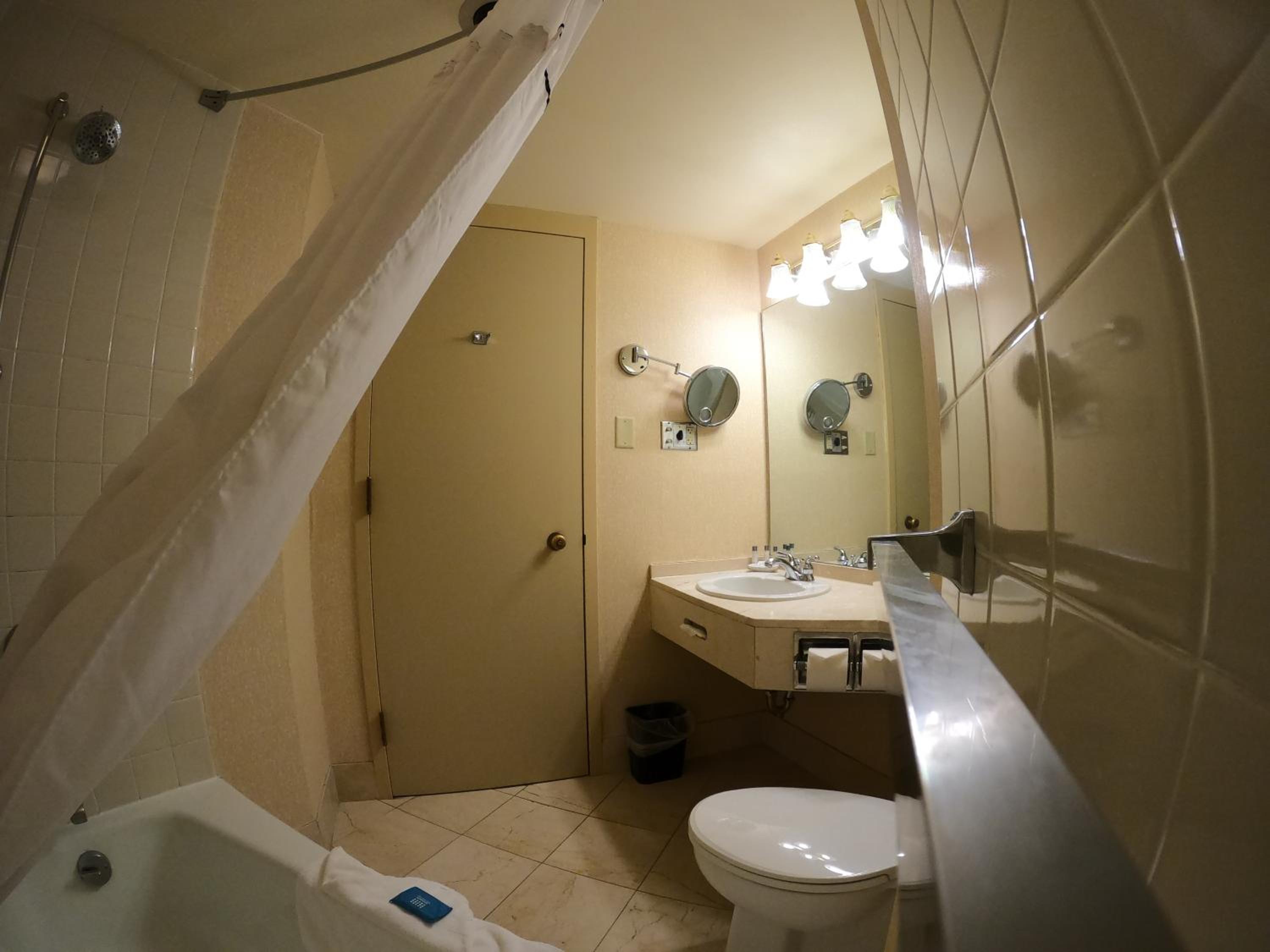 غرفة بسرير كينج بجاكوزي، Hotel Mead 9/10