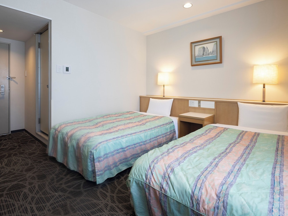 Matsuura City Hotel 10/40