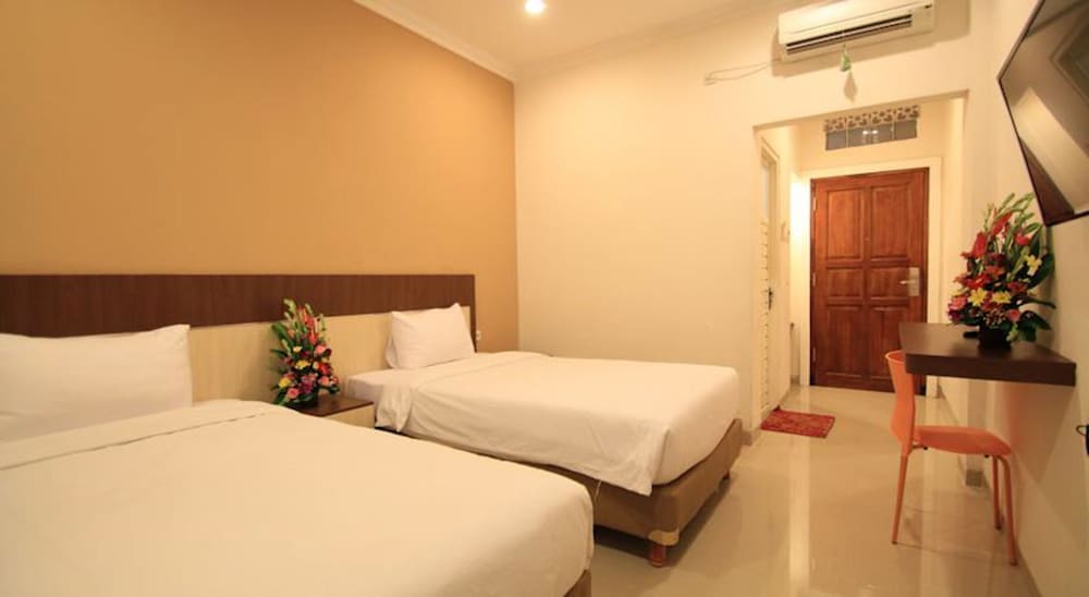The Kanjeng Hotel Kuta 8/36