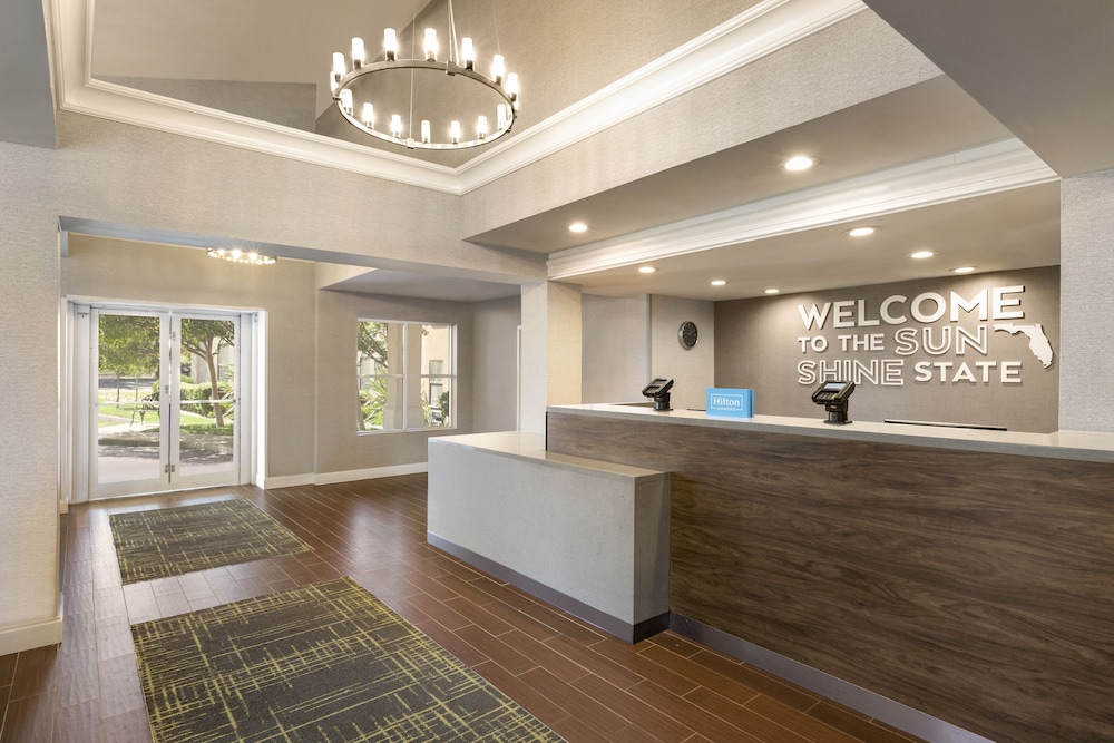 Hampton Inn and Suites Fort Lauderdale Airport South Cruise Port 11/43