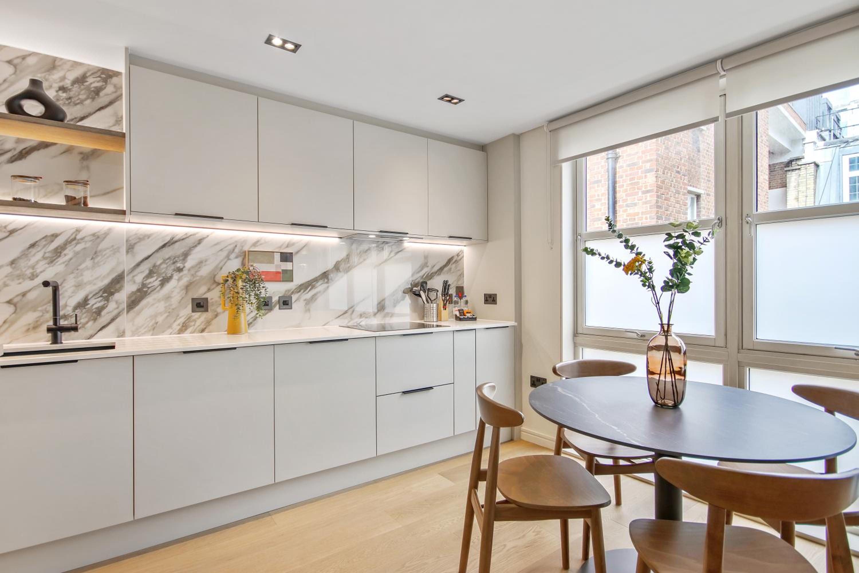 Bow Lane by Aeria Apartments 21/26
