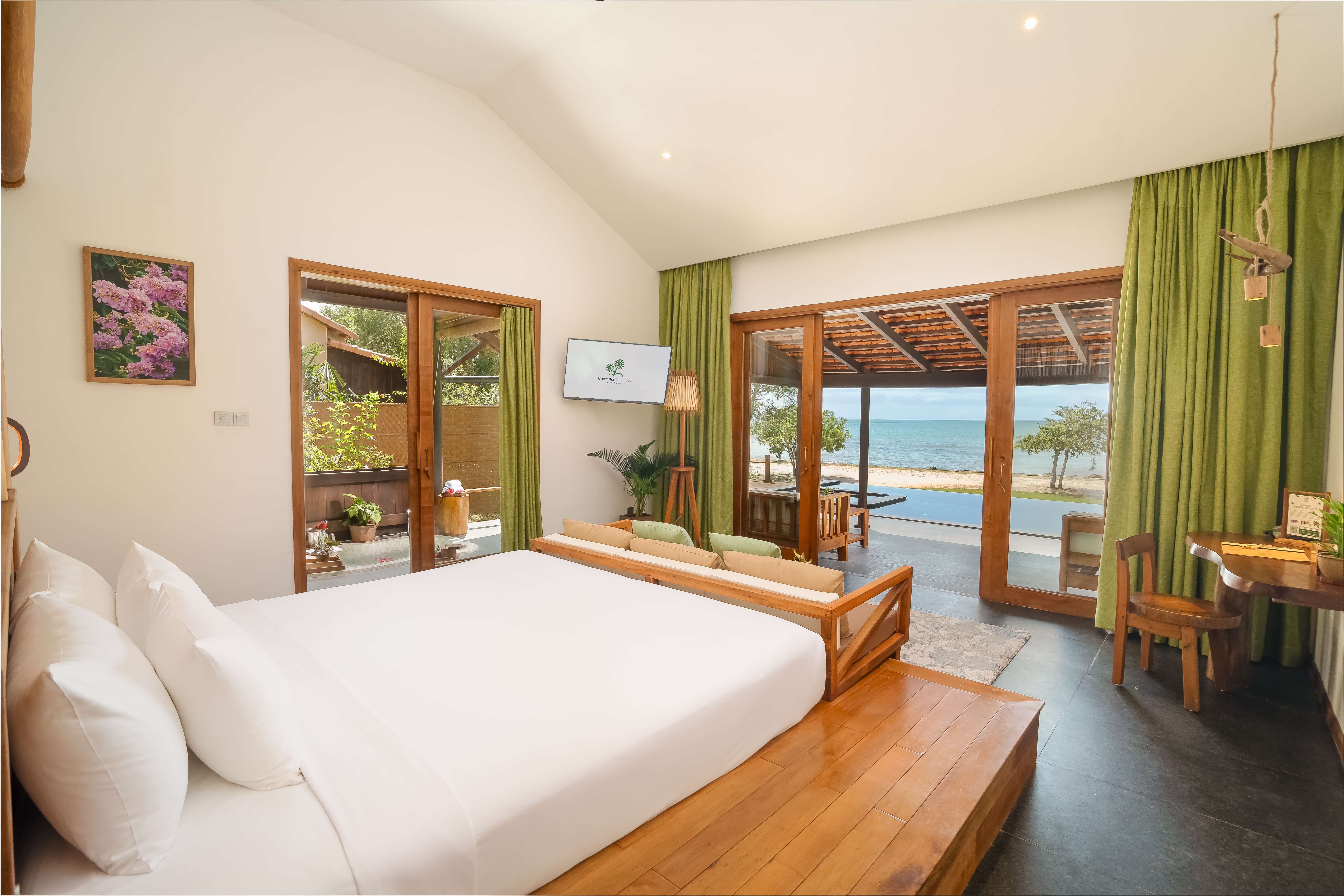 Beachfront Pool Villa