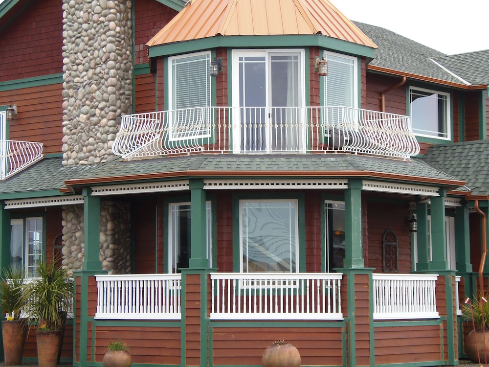 The Collins Inn And Seaside Cottages - Adults Only 2/77