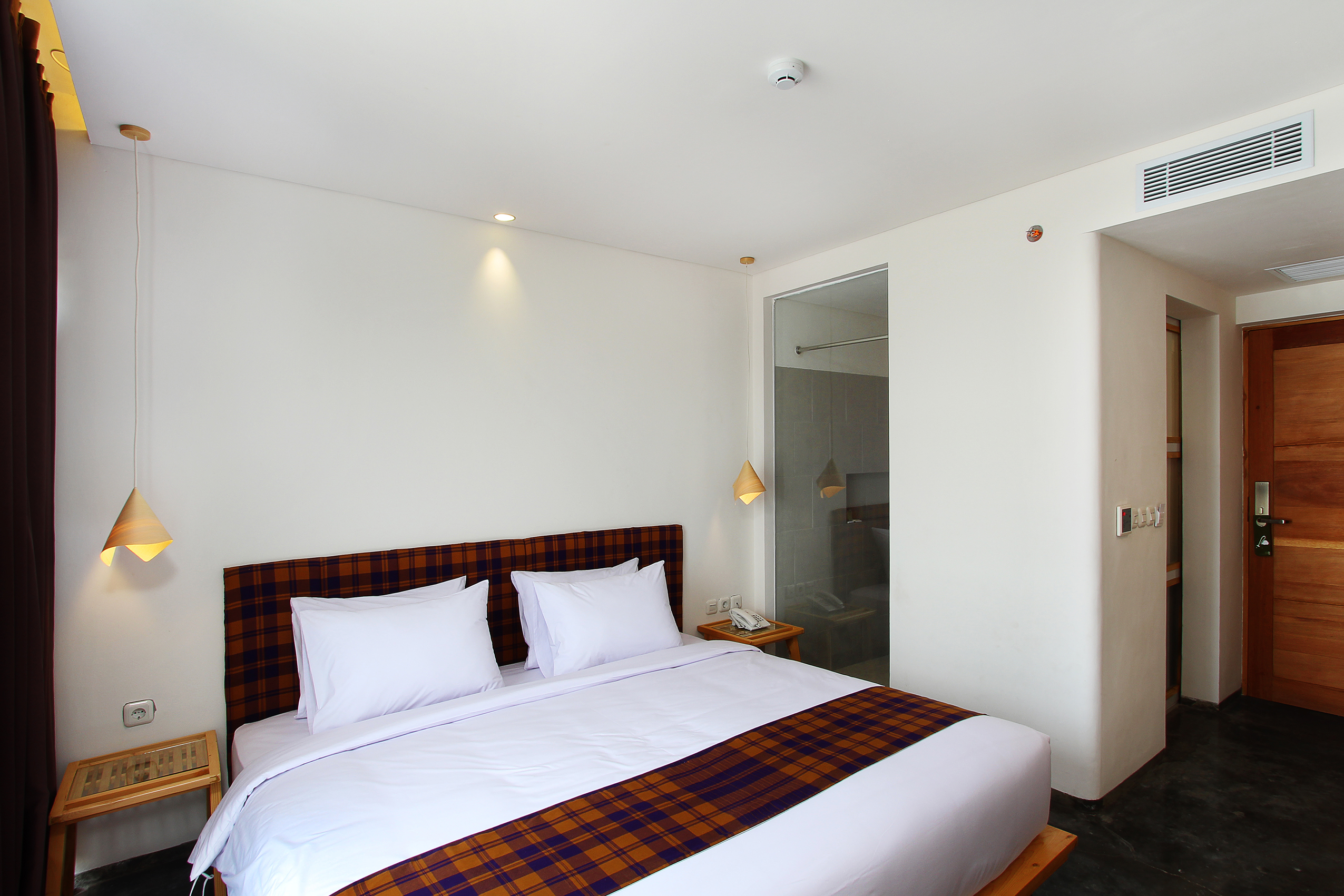Deluxe, Double Bed