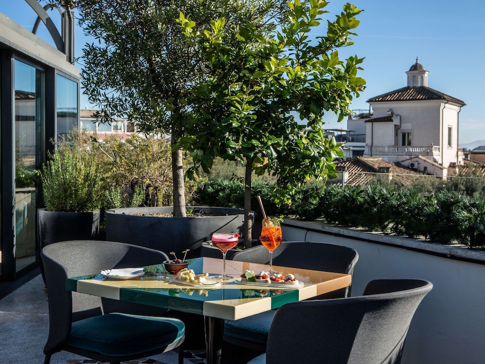 Sofitel Rome Villa Borghese Hotel 64/79