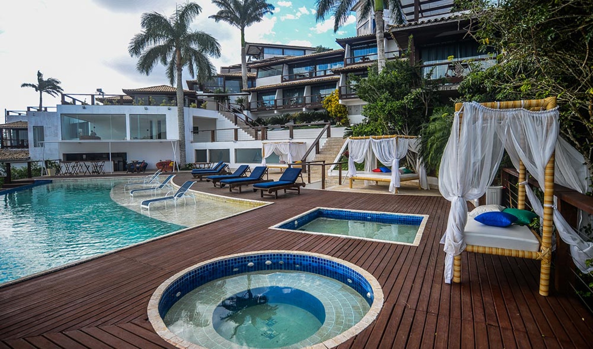 APUÃ BOUTIQUE HOTEL 30/32
