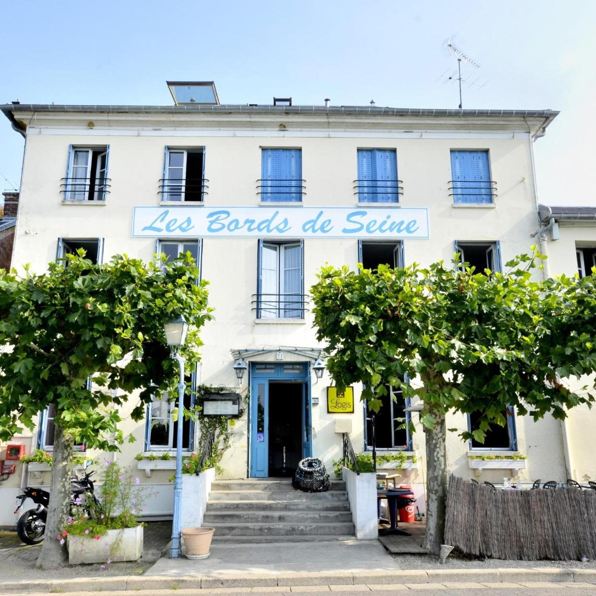 Hotel Les Bords de Seine 2/29