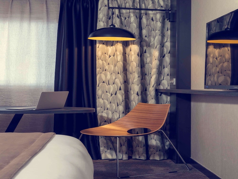 Mercure Paris Porte De Pantin 45/58