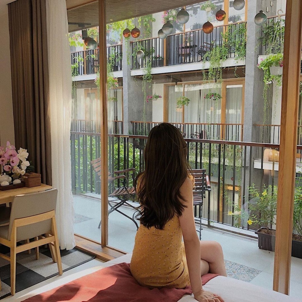 Tam House Villa Hotel 10/50