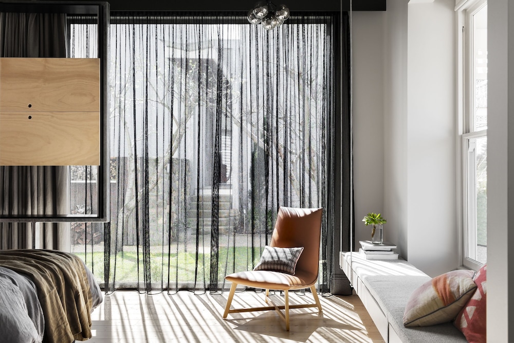 DRIFT HOUSE 6/69