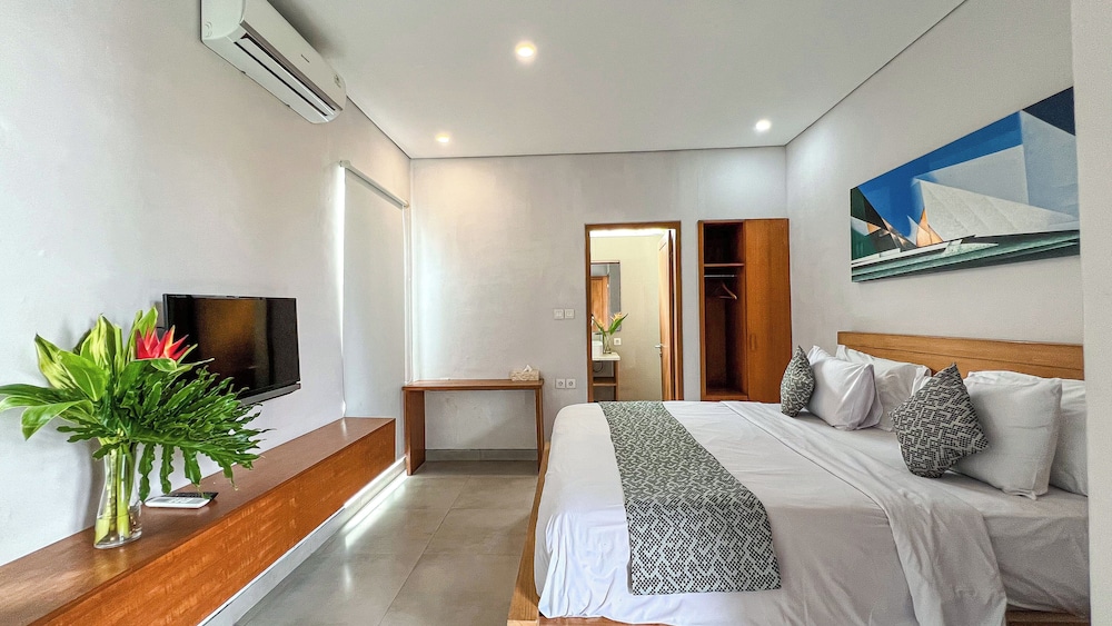 فيلا بسريرين مزدوجين بـ5 غرف نوم، Apple Villa & Suite Seminyak 6/9
