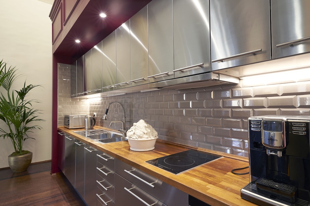 Peruzzi Urban Residences 10/50