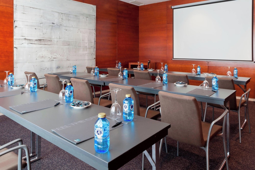 Ac Hotel Palencia 46/50