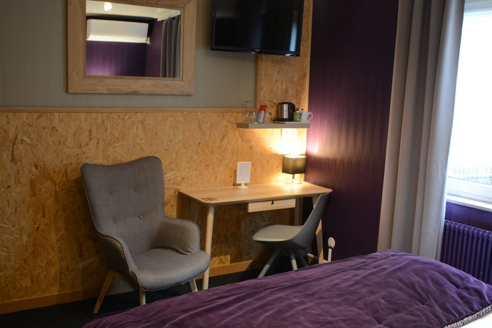 Au Cheval Blanc Hôtel Et Restaurant 40/49