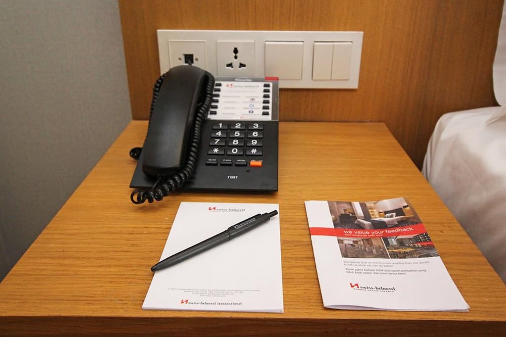 Swiss-Belhotel Pondok Indah 62/69