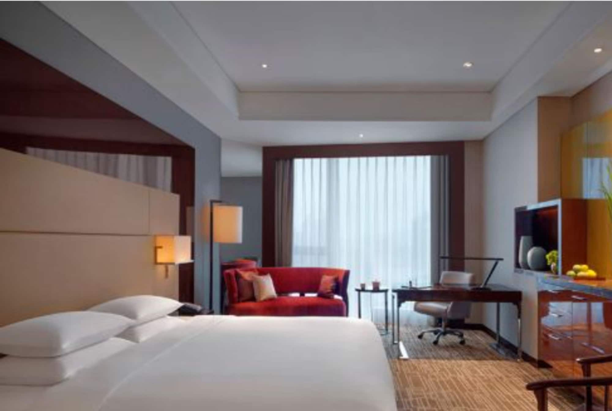 Regency, Suite, King Bed