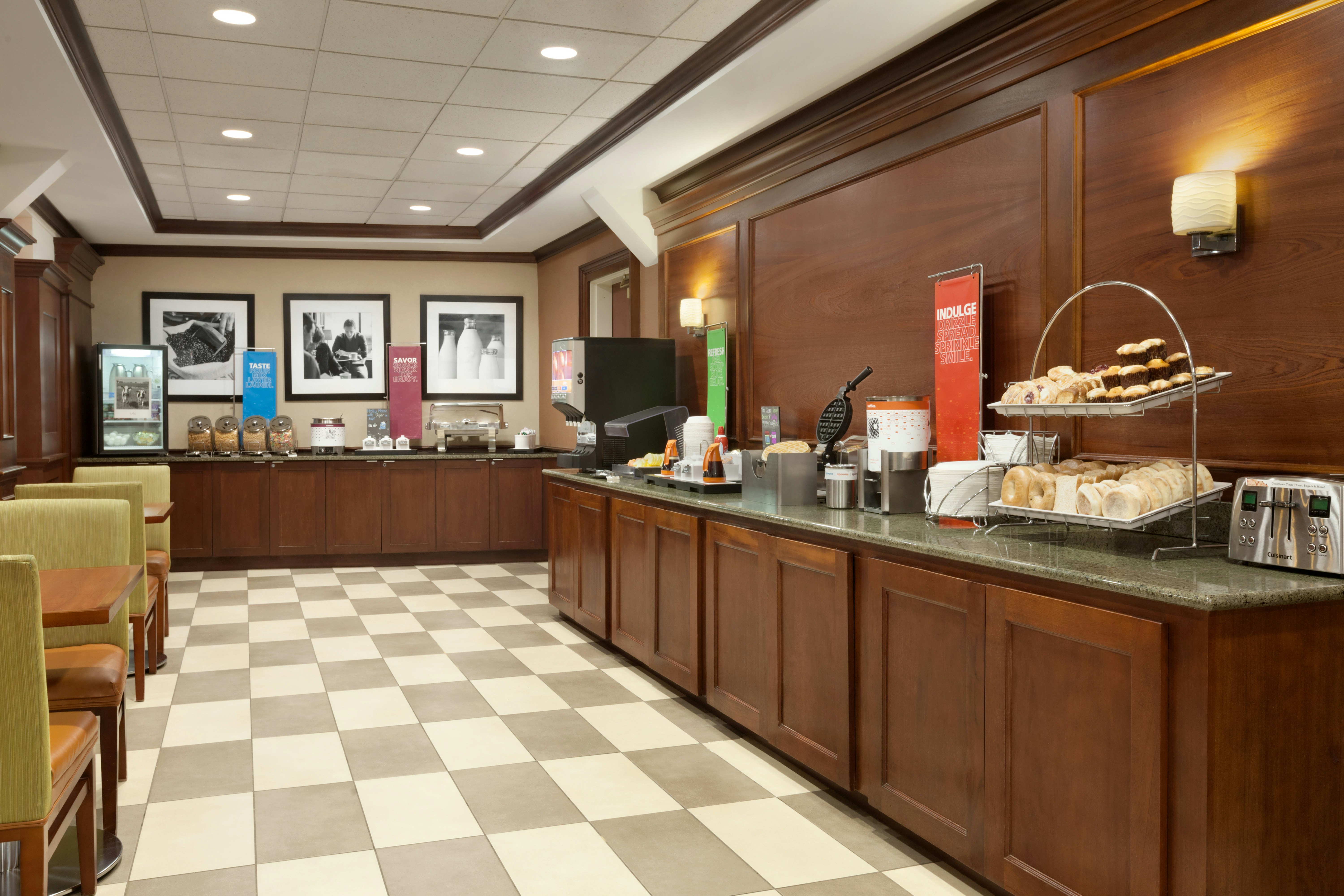Hampton Inn Brookhaven Long Island 12/63
