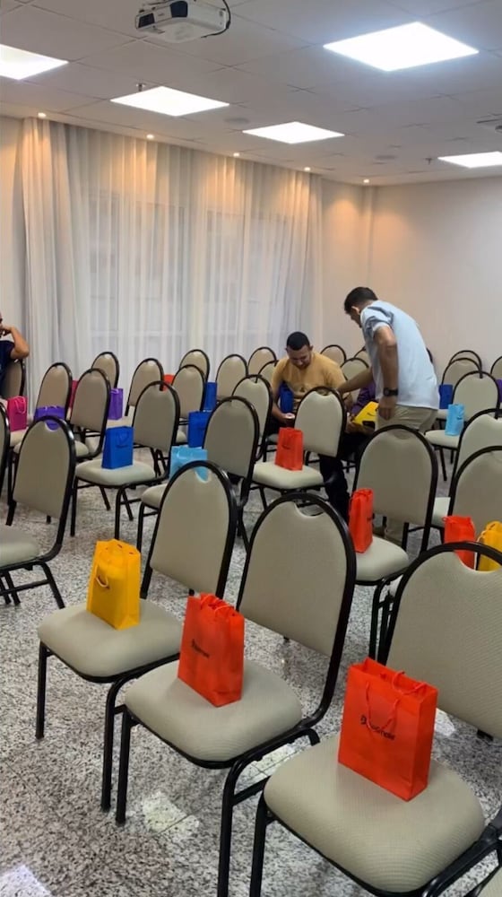 Tulip Inn Vila Velha 25/50