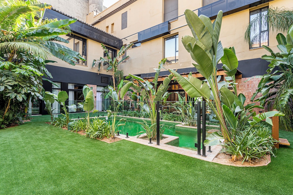 Saman Boutique Hotel 40/50