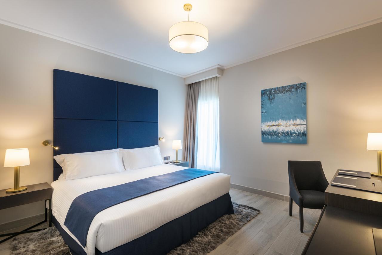 جناح بإطلالة على البحر